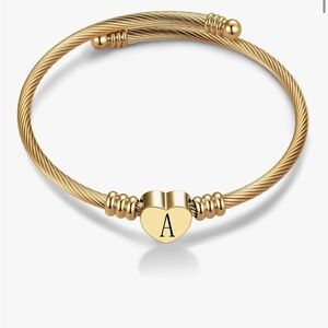 Initial A 14kt plated Gold Heart Initial Bracelet